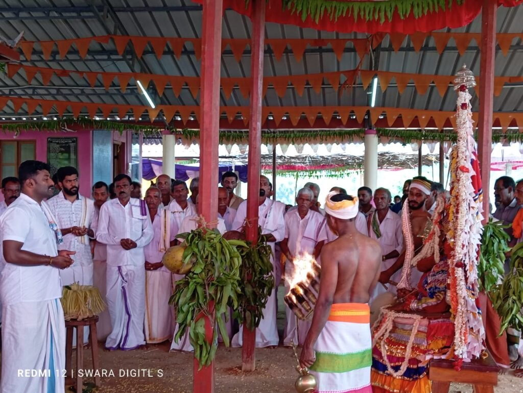 WhatsApp-Image-2024-03-21-at-8.22.03-PM-1024x770 ಕೊಣಾಲು ಕಡೆಂಬಿಲತ್ತಾಯ ಗುಡ್ಡೆಯಲ್ಲಿ ಪ್ರತಿಷ್ಠಾ ಮಹೋತ್ಸವ ಮತ್ತು ಚಕ್ರವರ್ತಿ ಕೊಡಮಣಿತ್ತಾಯ ಹಾಗೂ ಪರಿವಾರ ದೈವಗಳ ನೇಮೋತ್ಸವ