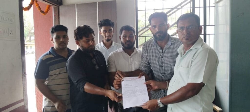 IMG-20241219-WA0005-1024x461 ಧರ್ಮಸ್ಥಳ-ಮಂಗಳೂರು ಮಧ್ಯೆ ಹೆಚ್ಚುವರಿ ವೇಗದೂತ ಬಸ್ಸು ಬೇಡಿಕೆ ; ಕೆ.ಎಸ್.ಆರ್.ಟಿ.ಸಿ.     ಅಧಿಕಾರಿಗಳಿಗೆ ಬೆಳ್ತಂಗಡಿ ಎಸ್‌ಡಿಪಿಐ ನಿಯೋಗ ಮನವಿ