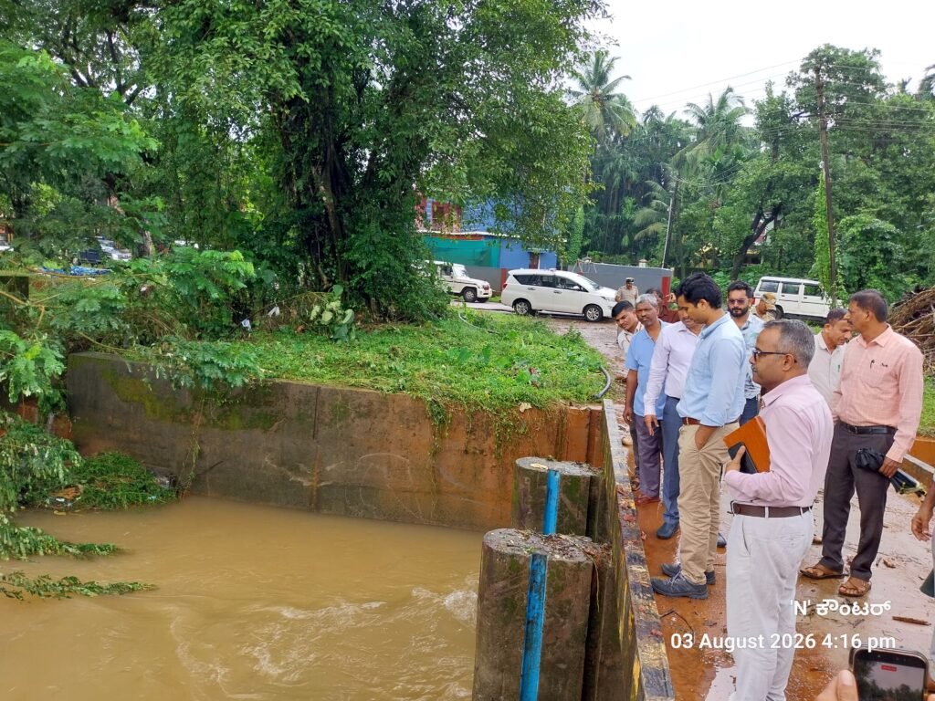 20260803_161613-1024x768 ಲಾಯಿಲಾ ಗ್ರಾಮಕ್ಕೆ ಜಿಲ್ಲಾಧಿಕಾರಿ ಭೇಟಿ : "ಬಂದ ಪುಟ್ಟ.. ಹೋದ ಪುಟ್ಟ.!"